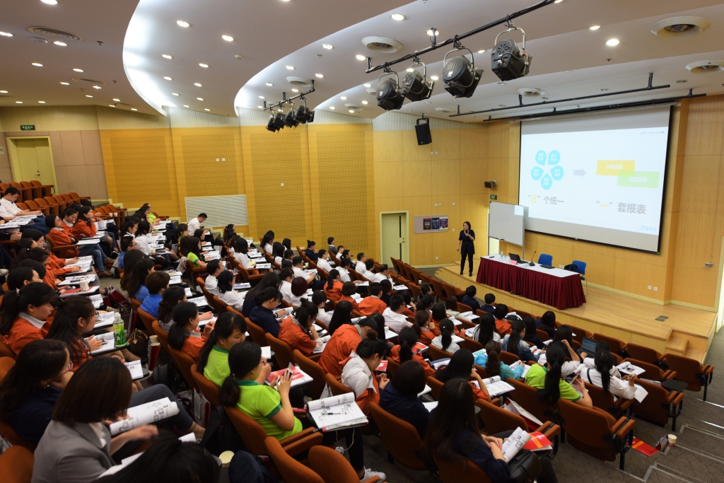 九游老哥俱乐部-老哥必备的交流社区