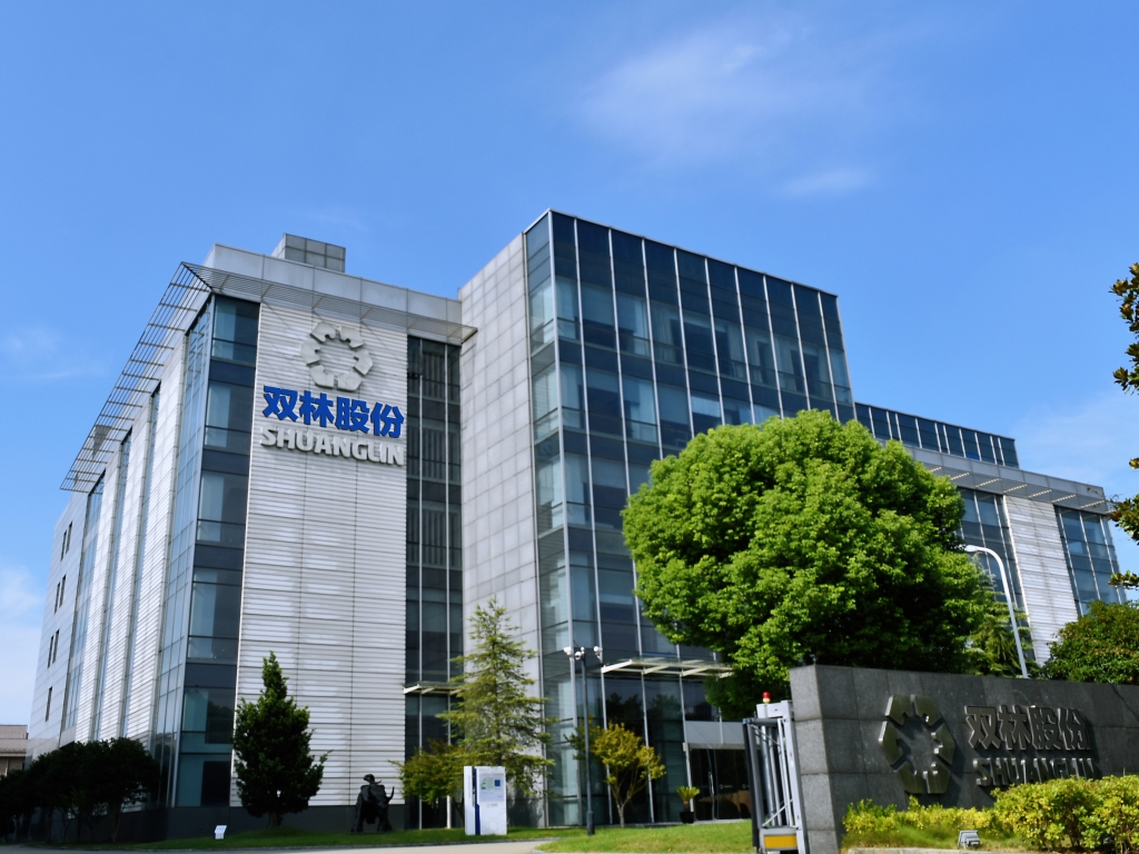 走进九游老哥俱乐部